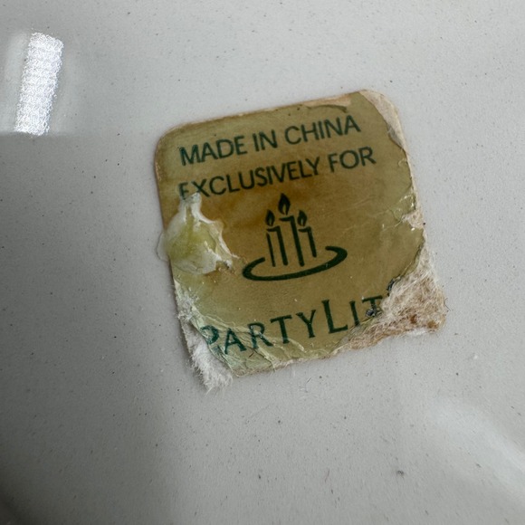 PartyLite Beehive Ceramic Tart Warmer Wax Melter Home Decor - Picture 9 of 9